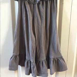 Persnickety ruffle pants